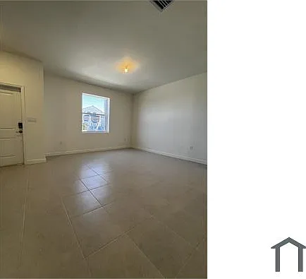 3 bed, $3,000 — Photo 4