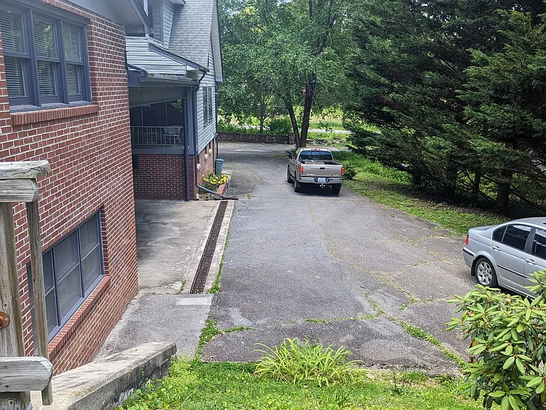 107 Magnolia St — Photo 13
