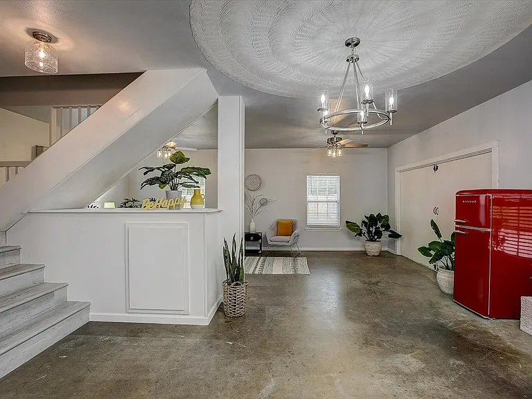 1603B Wilson St — Photo 17