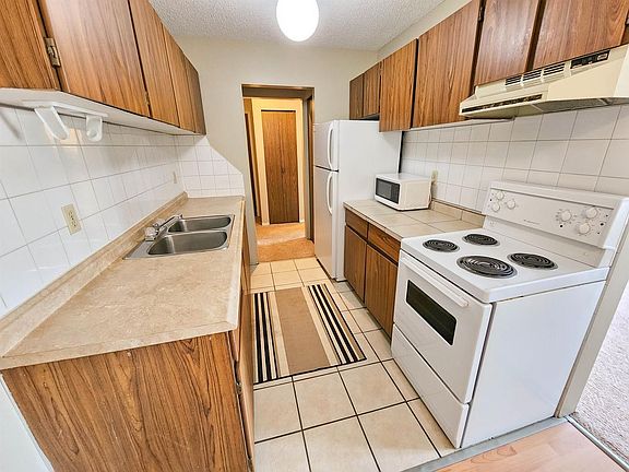 2nd image of 203 50th Ave #4609