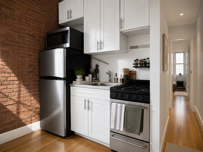 178 W Houston St #18 — Photo 1