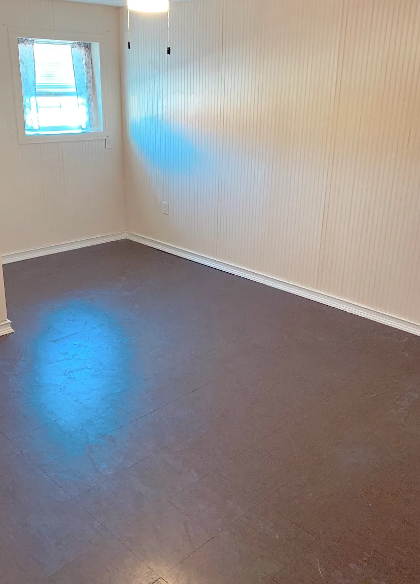 2 bed, 730 sqft, $1,300 — Photo 2