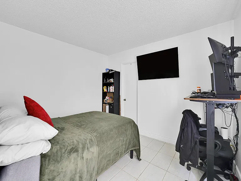 9702 NW 5th Ln #9702 — Photo 9