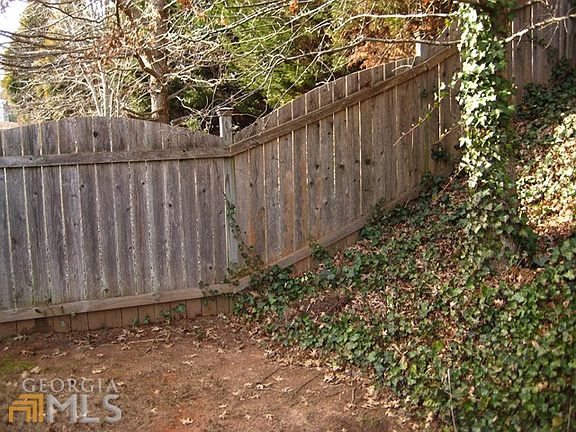 4th image of 2286 Tullamore Cir