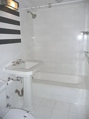 Rented by Douglas Elliman | media 19