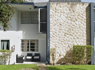 5303 Hollywood Blvd, Hollywood, FL 33021