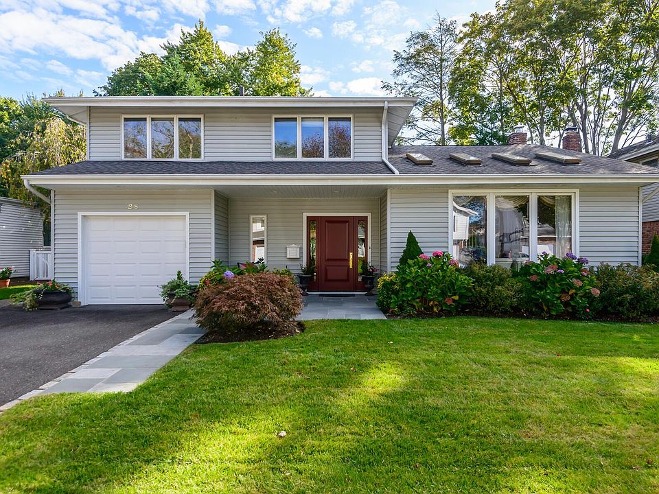 1st image of 28 Driftwood Drive