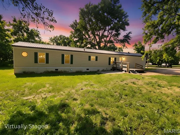 400 W Ruby St, Conway, MO 65632