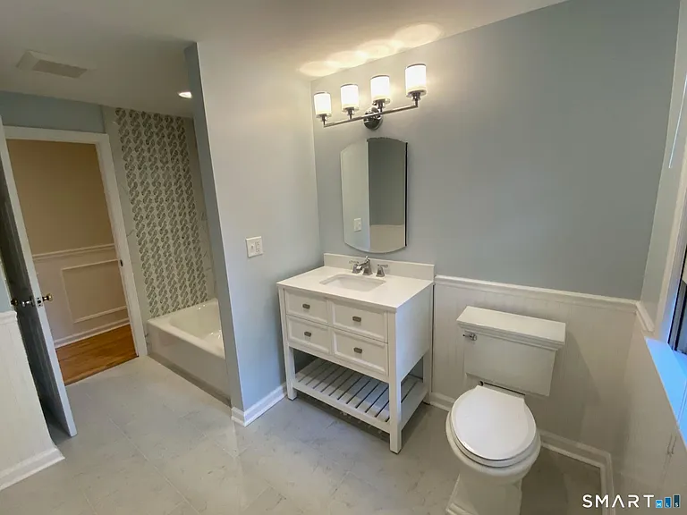 91 Raymond St — Photo 21