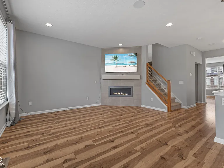 13093 Grand Vue Dr — Photo 23