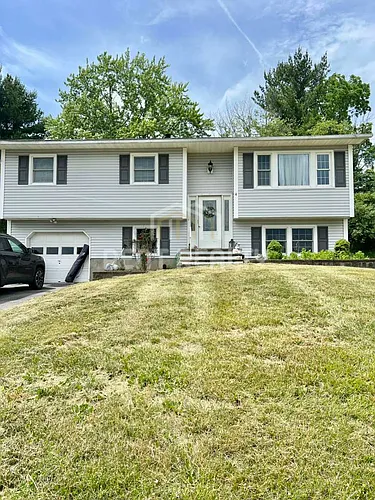 4 Roe Cir Photo 1