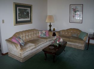 1308 Greenwich Dr, Albany, NY 12203