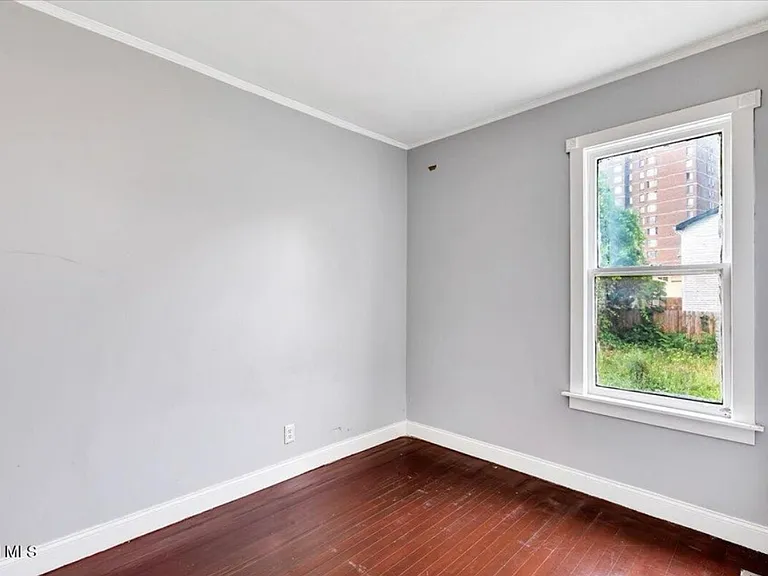 9 Kent St #1 — Photo 18