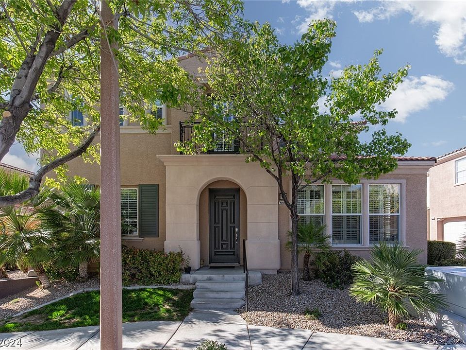 1st image of 10587 English Pine Dr