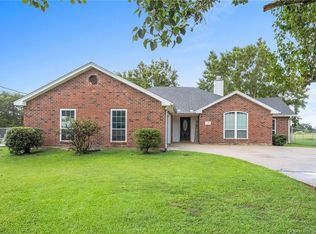 2231 W Dave Dugas Rd, Sulphur, LA 70665