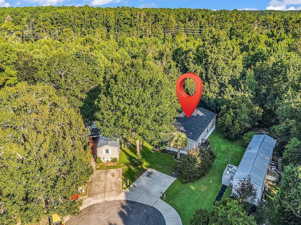 1st image of 7500 Aubrey Ln.