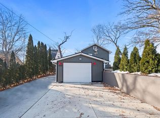 227 Shotwell St, White Lake, MI