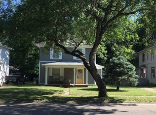 821 Fremont St, Manhattan, KS 66502