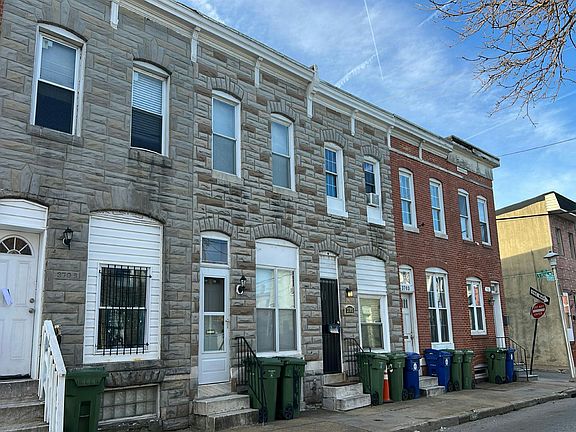 3rd image of 3707 Mount Pleasant Ave