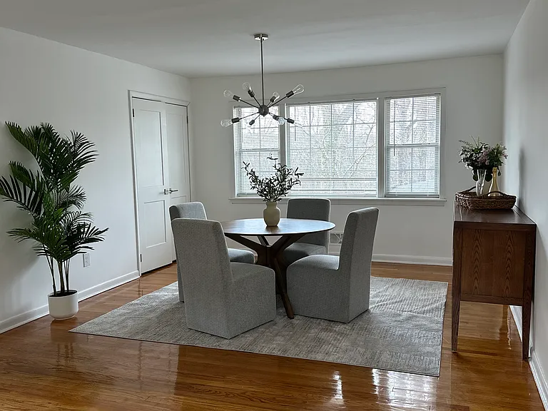 2440 Edgewater Dr SW — Photo 21