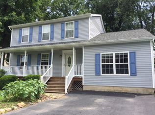 911 Severn Ave, Edgewater, MD 21037