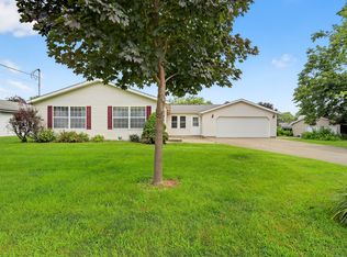 110 E Nevada St, Monroe, IA 50170