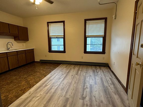 5th image of 47-49 Foster St #2W