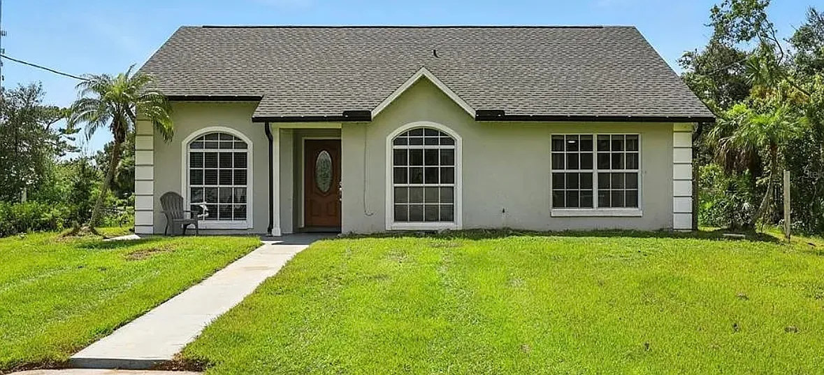 3 bed, 1542 sqft, $2,400 — Photo 1