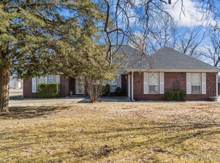 201 N Coo Y Yah St, Pryor, OK 74361