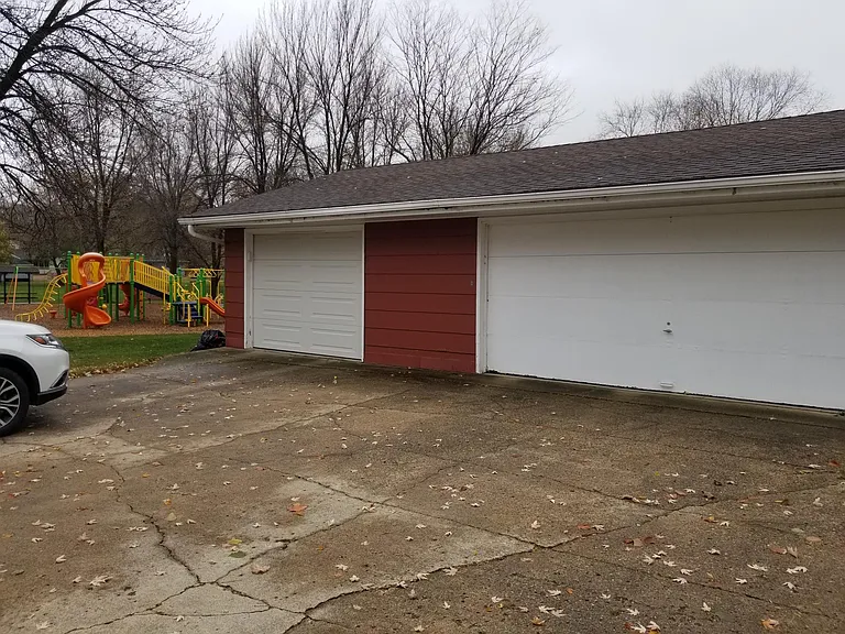 1620 Portland Ave — Photo 3