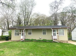 1411 Prairie Du Chien Rd, Iowa City, IA 52245