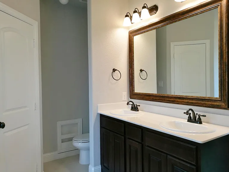 2816 Winchester Ave — Photo 15