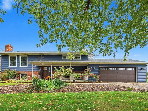 5203 Gale Rd, Onondaga, MI 49264