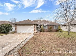 2671 N Cedar Ave, Springfield, MO 65802