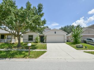 1094 Bluegrass Dr, Groveland, FL 34736