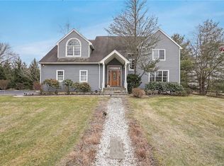 7 Stallion Trl, Brewster, NY 10509