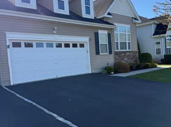 48 Augusta Drive, Medford, NY 11763