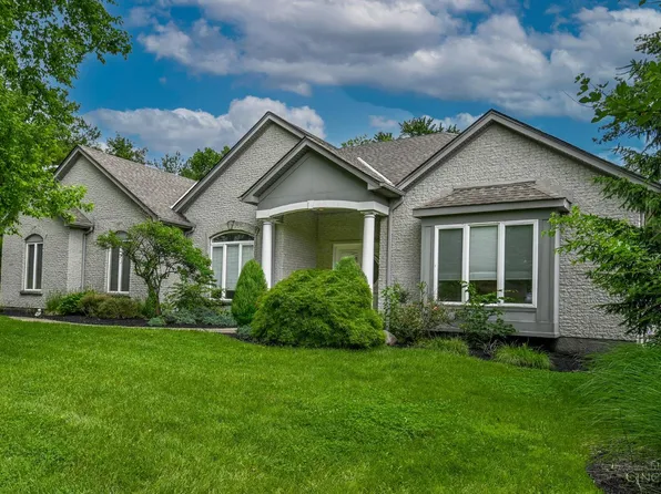 11468 Brittany Woods Ln, Cincinnati, OH 45249