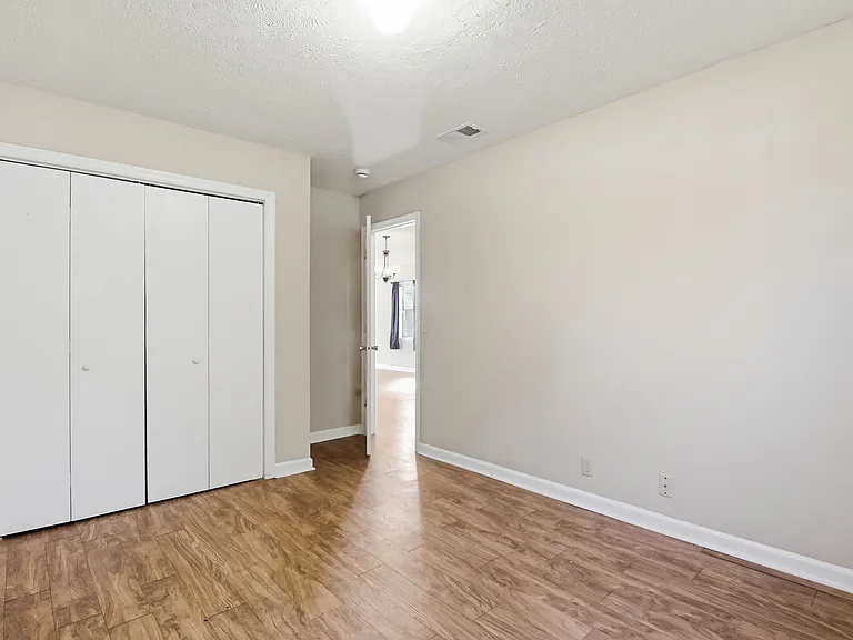 907 Ash Street Ext #B — Photo 7