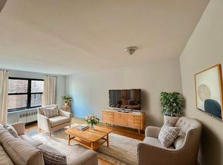 10319 68th Rd APT 5, Forest Hills, NY 11375