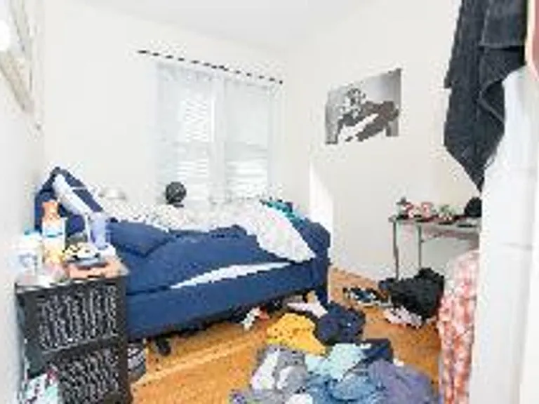 81 Gibbs St #2 — Photo 3