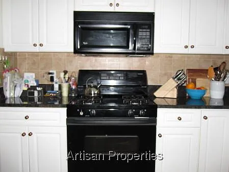 5 Bothwell Rd #1 — Photo 3
