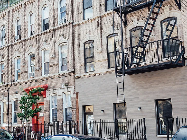 720 Knickerbocker Ave #7 — Photo 11