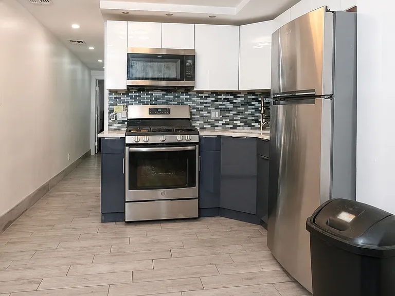 2190 Ocean Ave #0 — Photo 6