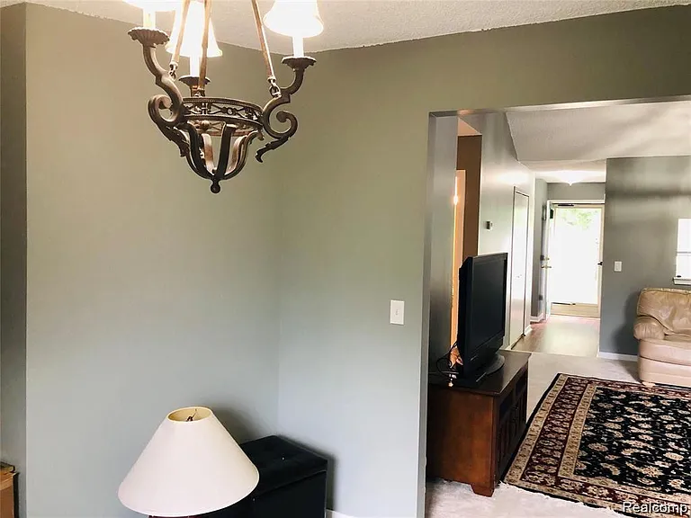 41419 Cornell Dr — Photo 19