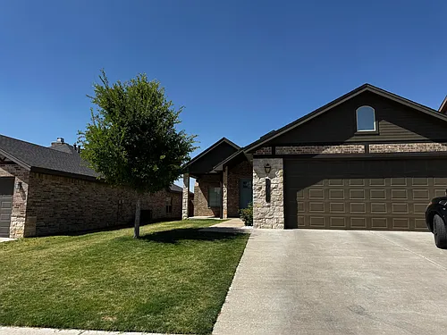 10126 Avenue W Photo 1