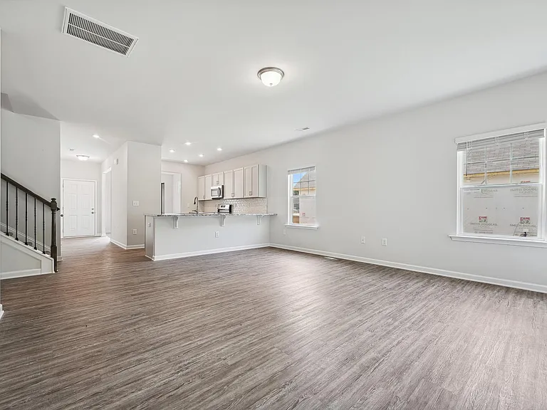 131 Altair Ln — Photo 8