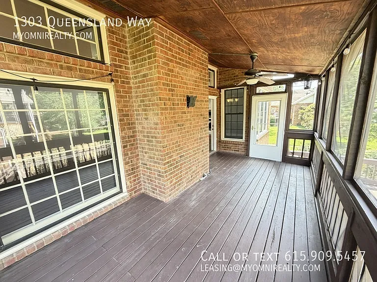 1303 Queensland Way — Photo 21