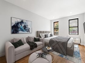 577 2nd Ave