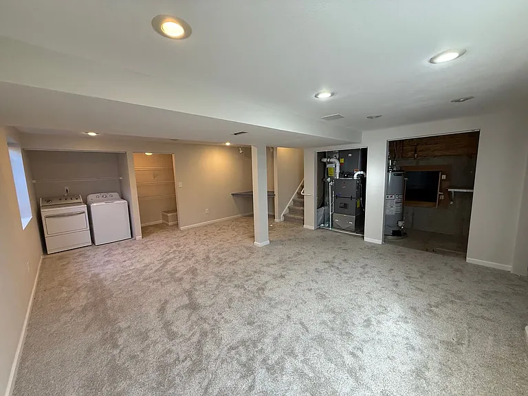 818 Spyglass Cir — Photo 23